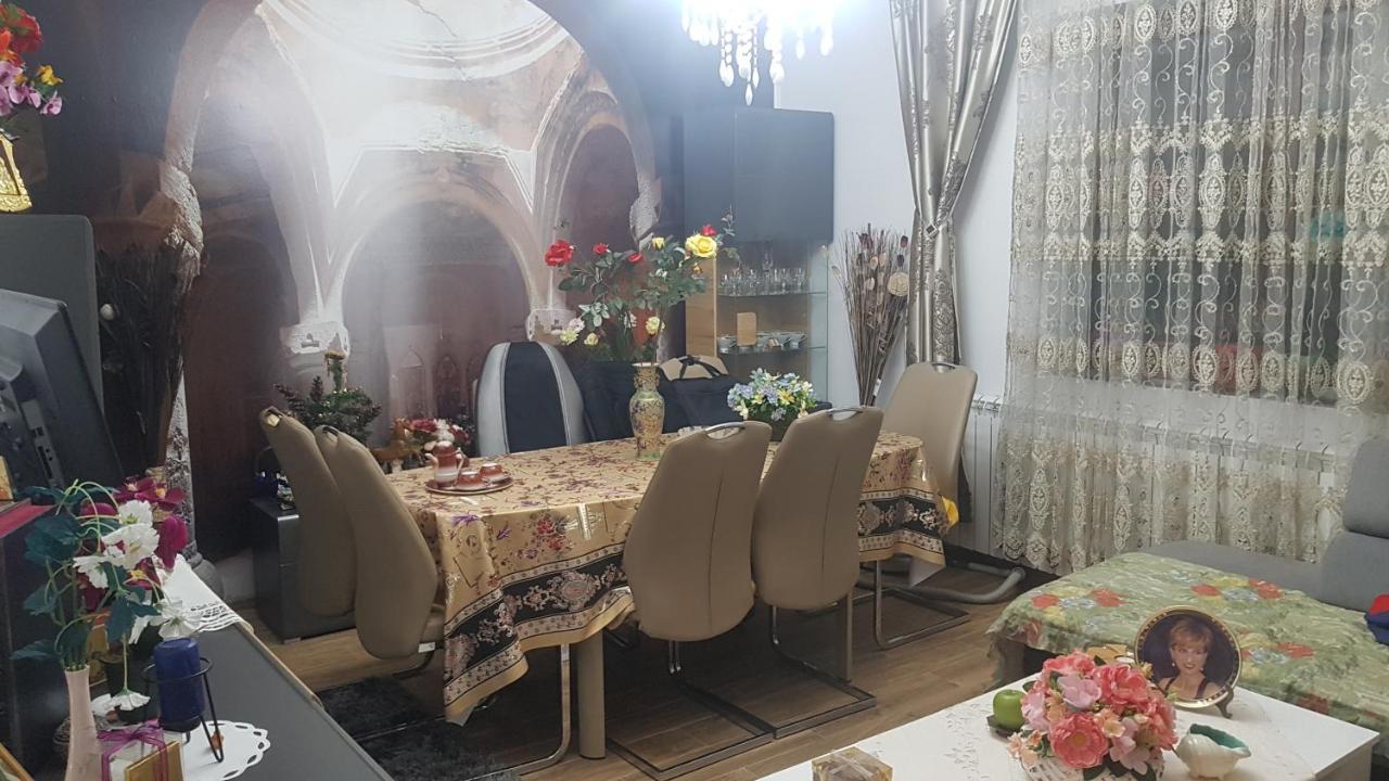 Casa Cojanu Hotel Petrosani Luaran gambar