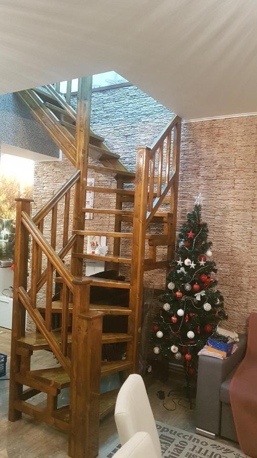 Casa Cojanu Hotel Petrosani Luaran gambar